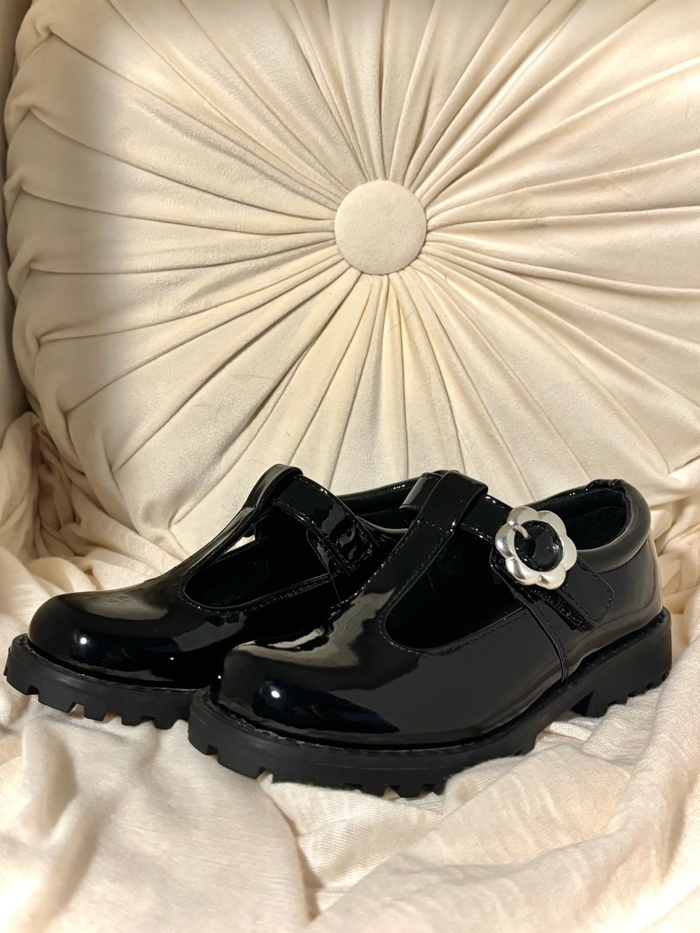 Sincerely Jules Girl Black Patent Mary Jane Shoes — Size 10 — NWOT - Picture 4 of 11